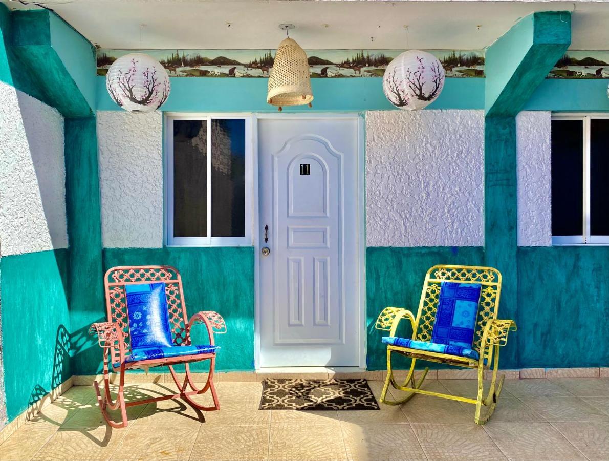 Отель El Patio Azul Констанса Экстерьер фото